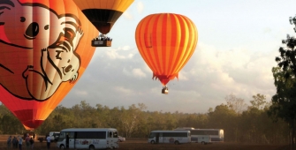 Hot air balloons in Cairns