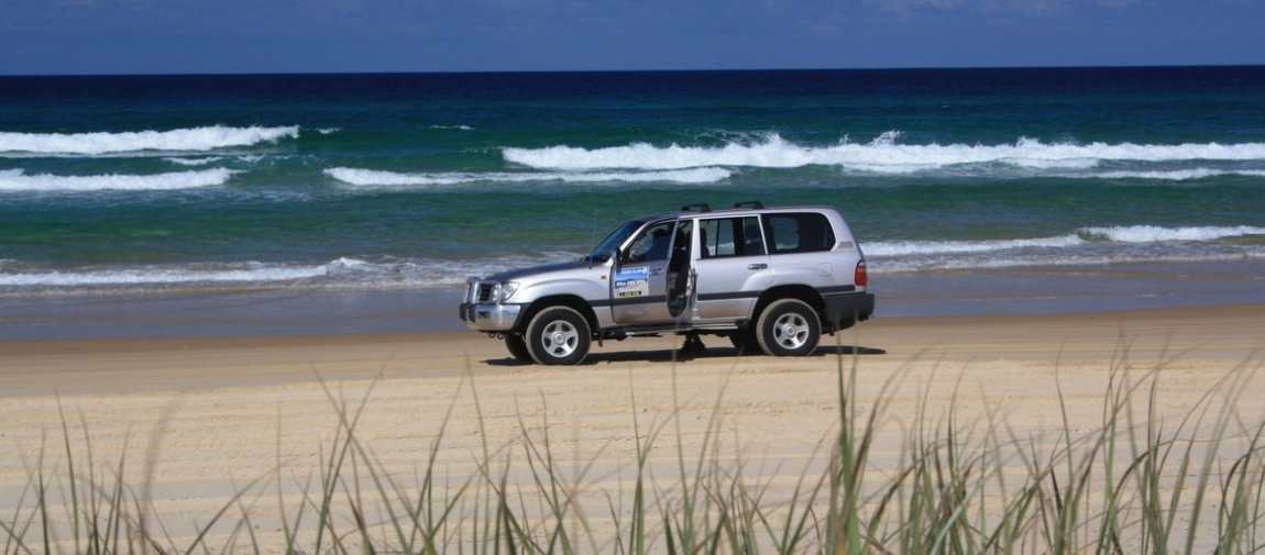 Explore Fraser Island by 4WD | Austravel