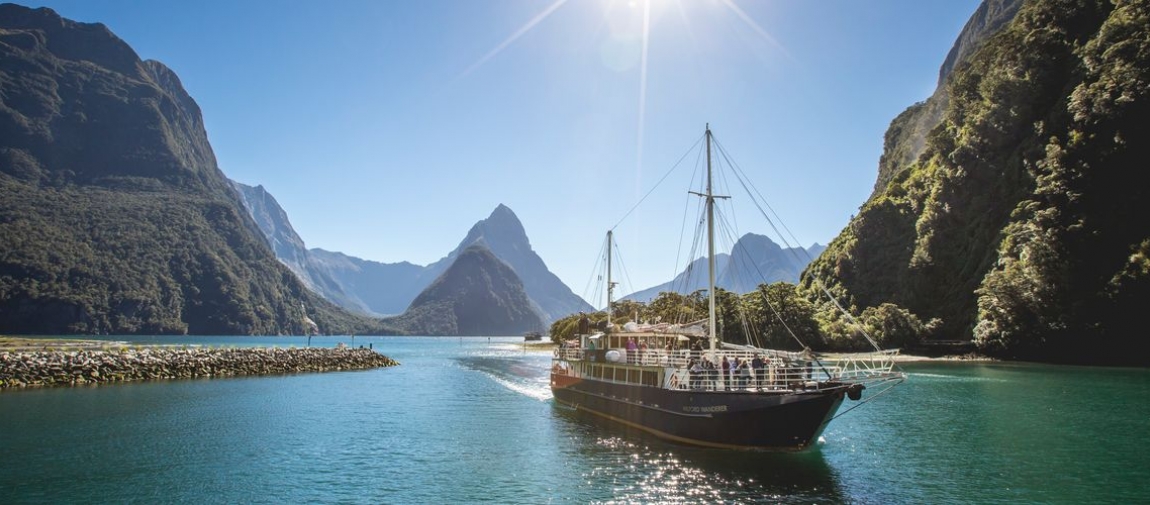 milford sound cruise from sydney